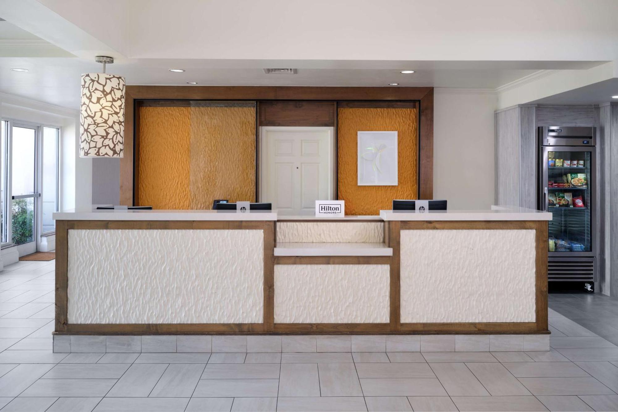 Hilton Garden Inn Houston/Bush Intercontinental Airport Bagian luar foto